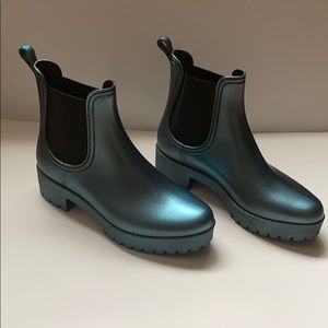 Rain boots